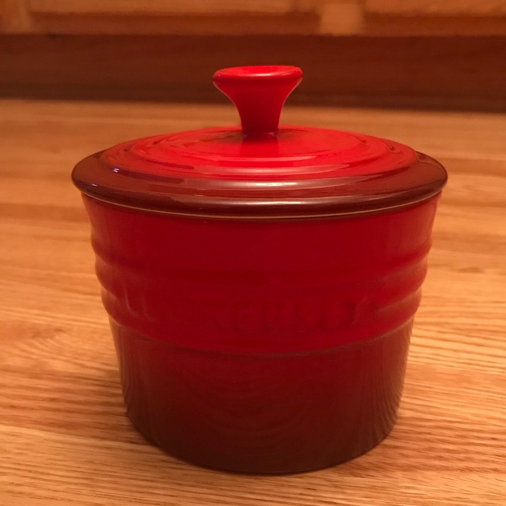 Le Creuset .5 Quart Stoneware Canister, Cherry Red